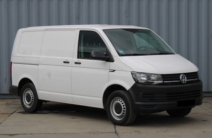 VOLKSWAGEN TRANSPORTER T6 LONG 2,0TDi,TAŽNÉ