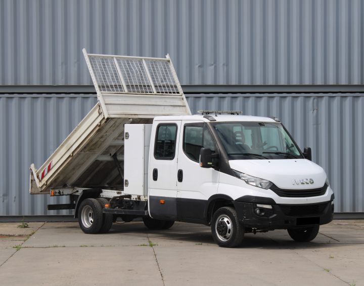 IVECO DAILY 35C14,SKLÁPĚČ,7MÍST,AC,TAŽNÉ
